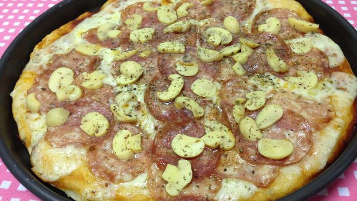 Pizza com massa de batata