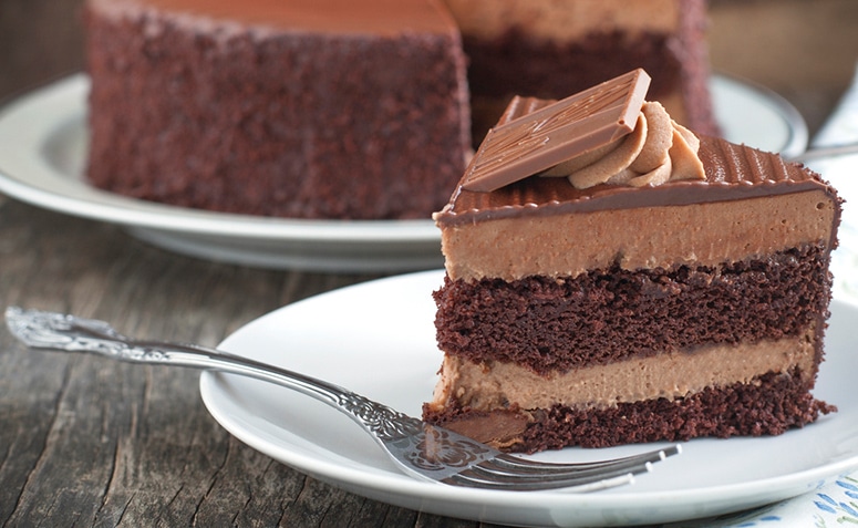 Como fazer bolo mousse de chocolate de liquidificador