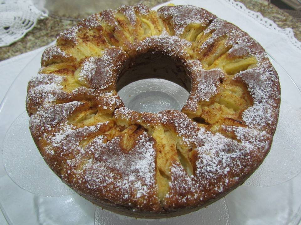 Como fazer bolo de maçã com canela