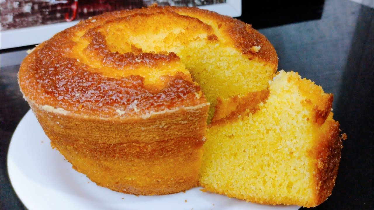 Bolo de fubá com laranja