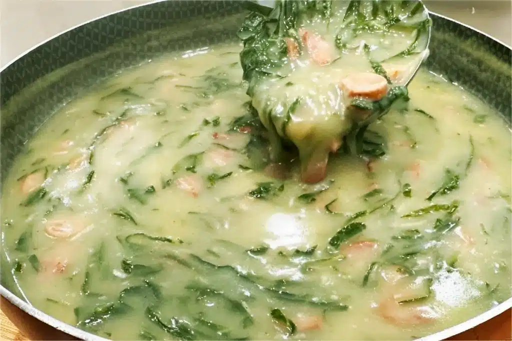 Como fazer caldo verde 