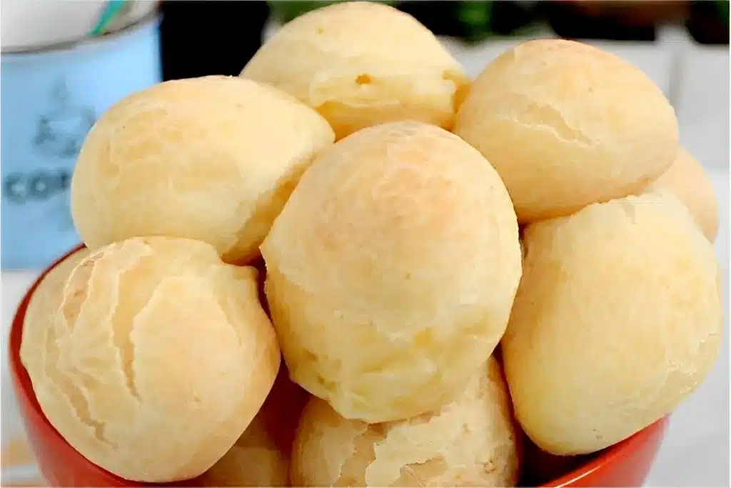 Como pão de queijo de 3 ingredientes