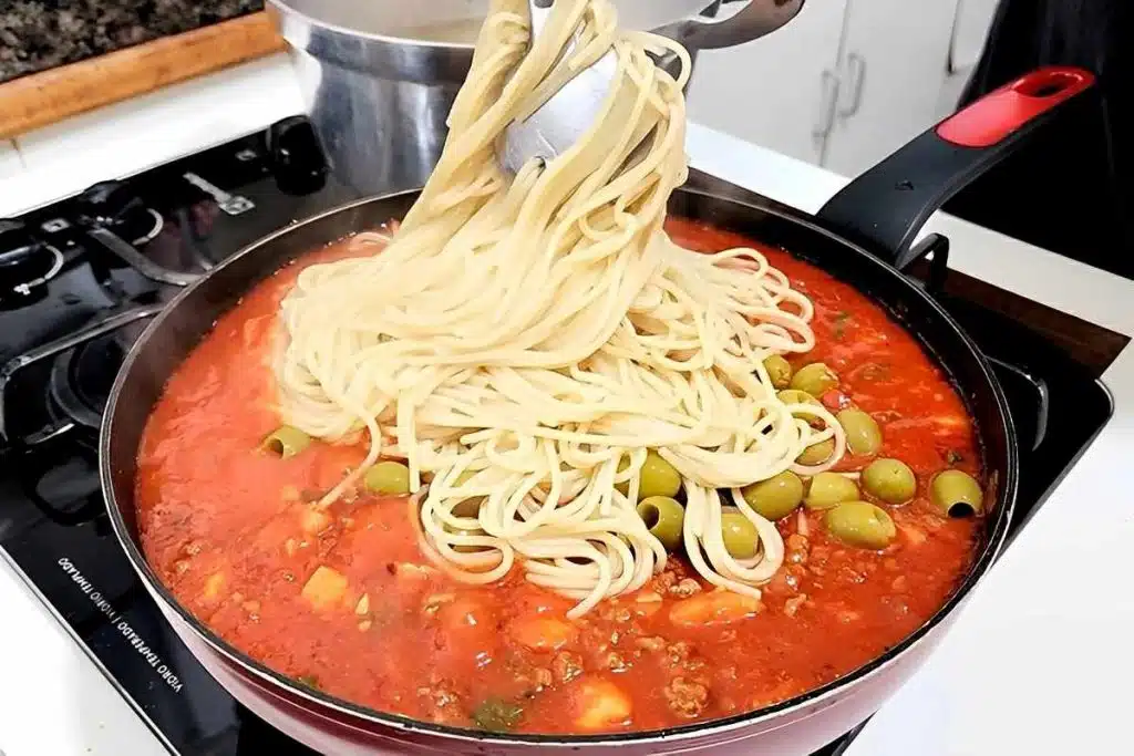 Como fazer macarrão à bolonhesa