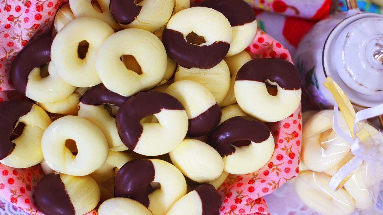 Biscoitinho de Leite Condensado com Chocolate