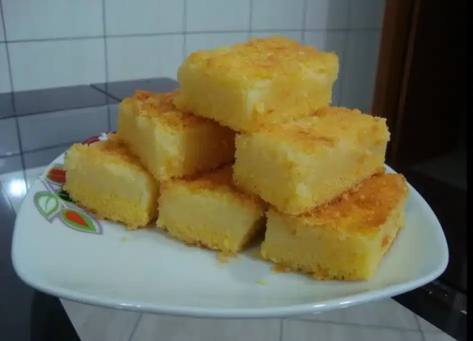 Bolo de fubá cremoso