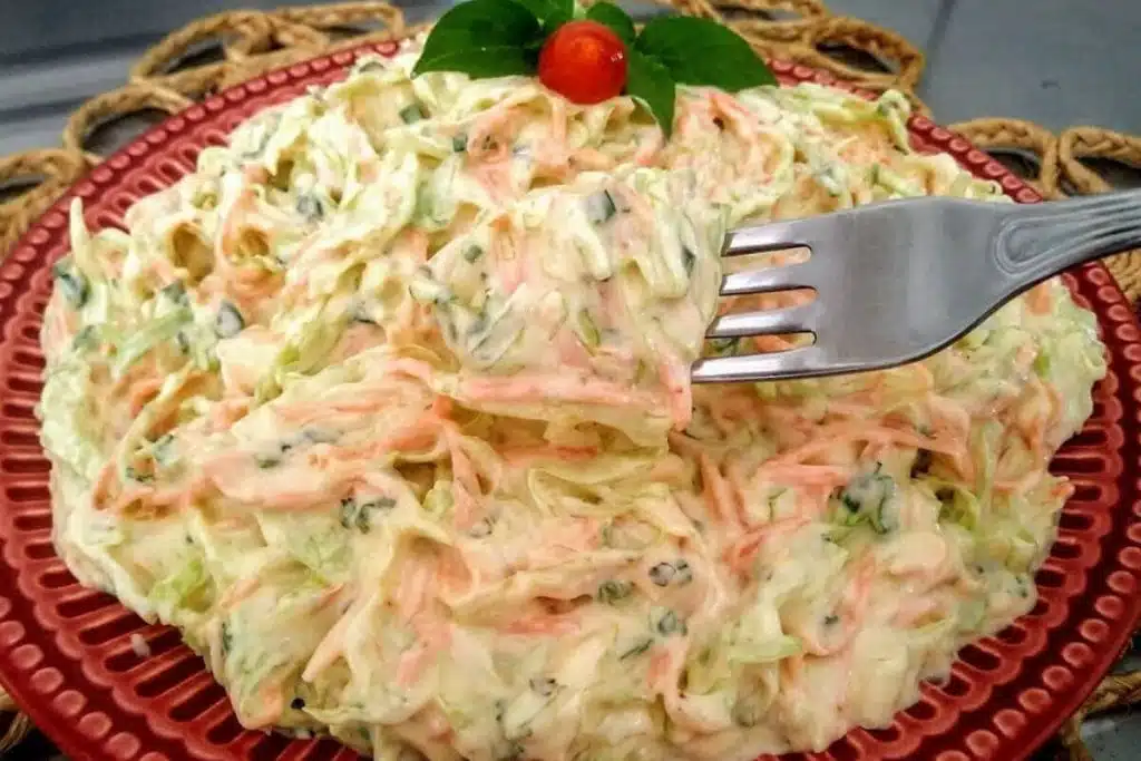 Salada de repolho americana