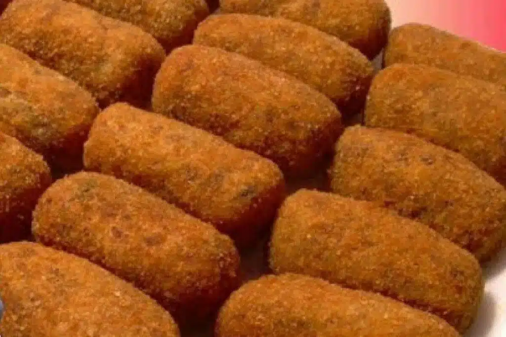 Croquete de carne moída