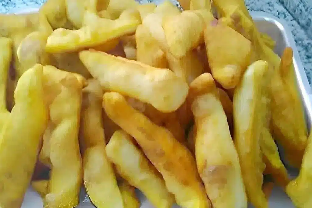 Massinha frita